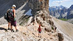 Khách sạn ở Dolomites