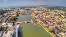 Khách sạn gần sân bay Sân bay Vịnh Xanh (Green Bay) Austin-Straubel