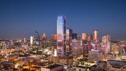 Khách sạn ở Dallas nằm gần sân bay Bank of America Plaza