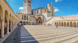 Khách sạn ở Assisi nằm gần sân bay Duomo di San Rufino