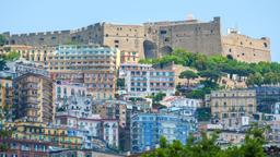 Khách sạn ở Naples nằm gần sân bay Castel Sant'Elmo