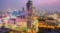 Khách sạn ở Băng Cốc nằm gần sân bay Siam Paragon