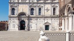 Khách sạn ở Venice nằm gần sân bay Scuola Grande di San Marco