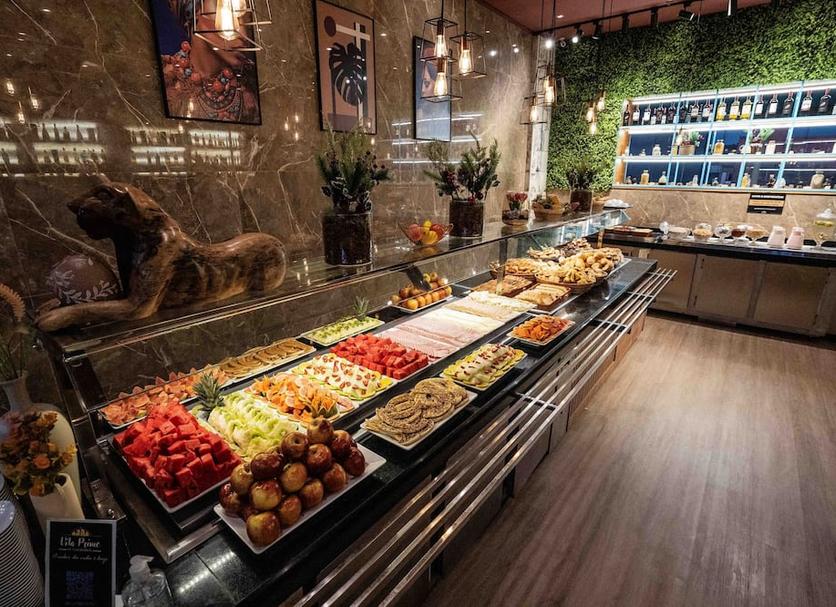 Buffet Ảnh
