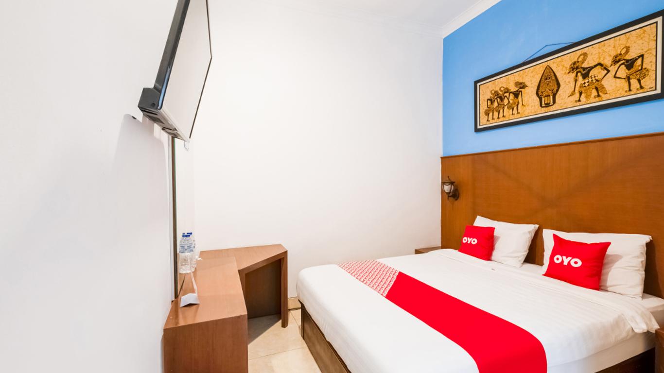 Hotel Poncowinatan - Tugu