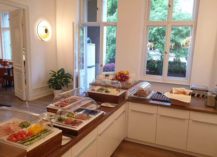 Buffet Ảnh