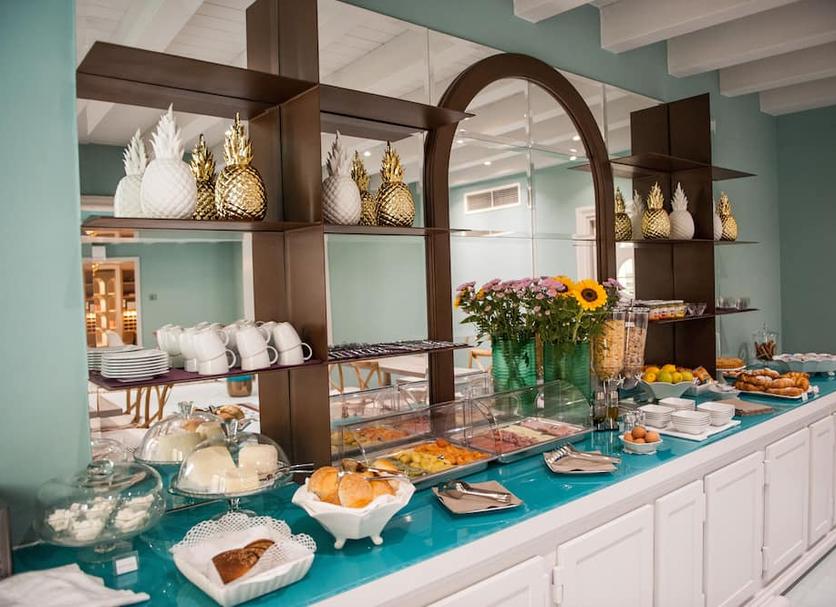 Buffet Ảnh