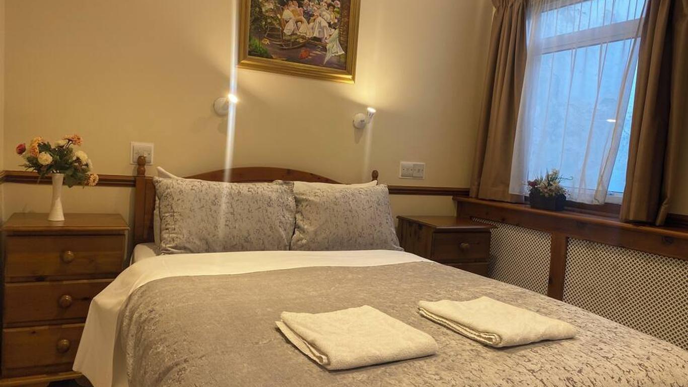 Europa House Hotel