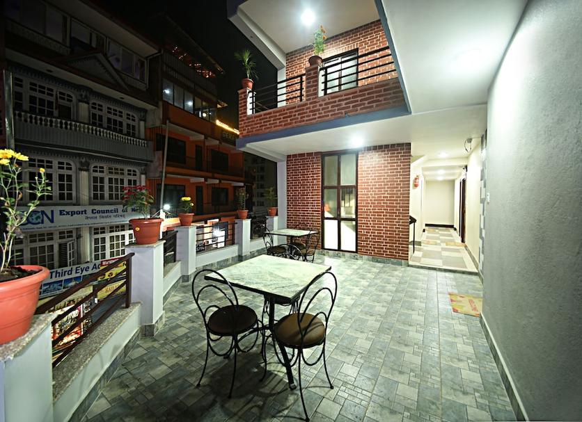 Hàng hiên Ảnh