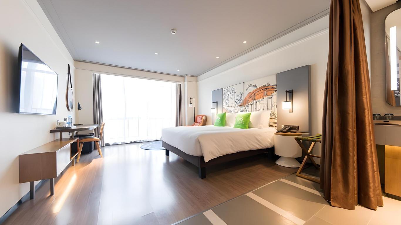 ibis Styles Shanghai New Hongqiao Hotel