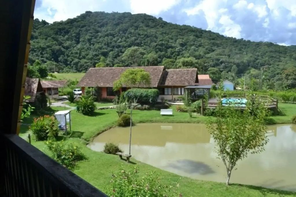 Cảnh ngoài trời
