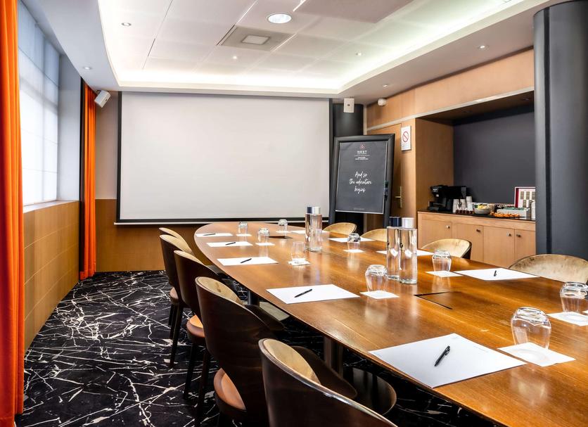 Conference room Ảnh