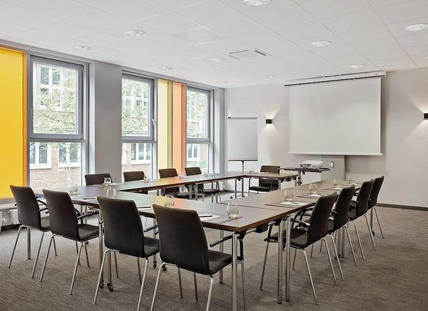 Conference room Ảnh