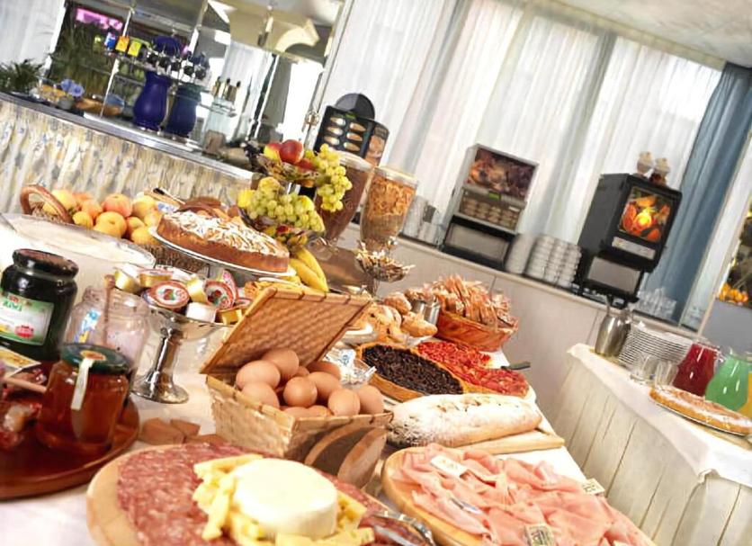 Buffet Ảnh