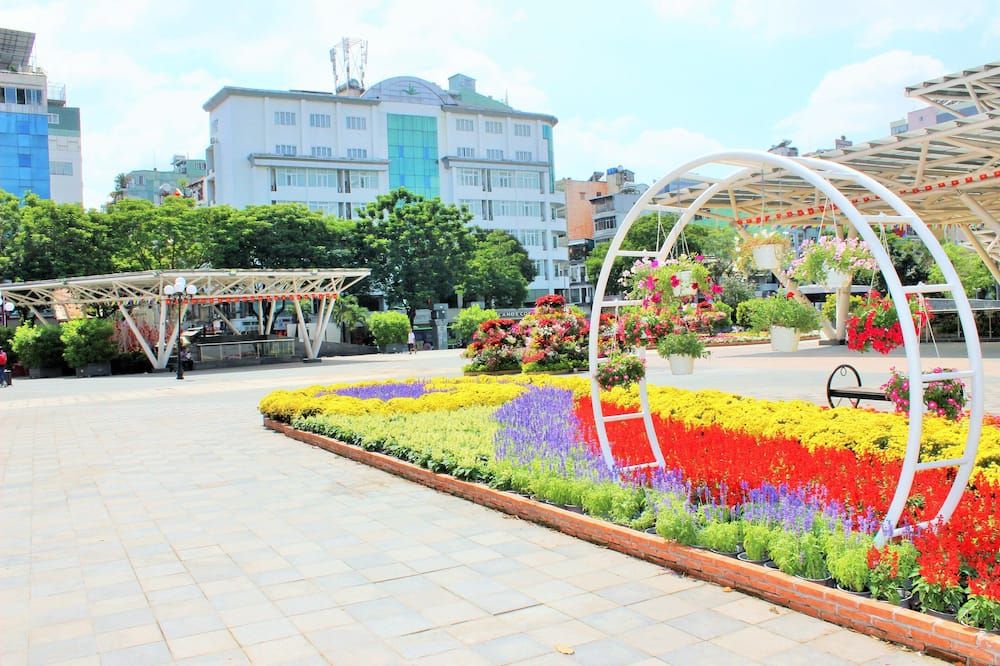 Cảnh ngoài trời