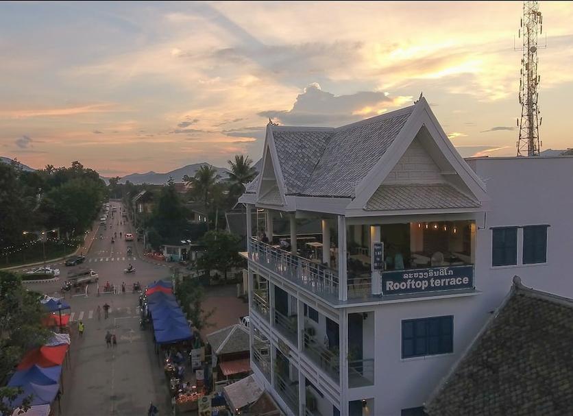 Khác Ảnh