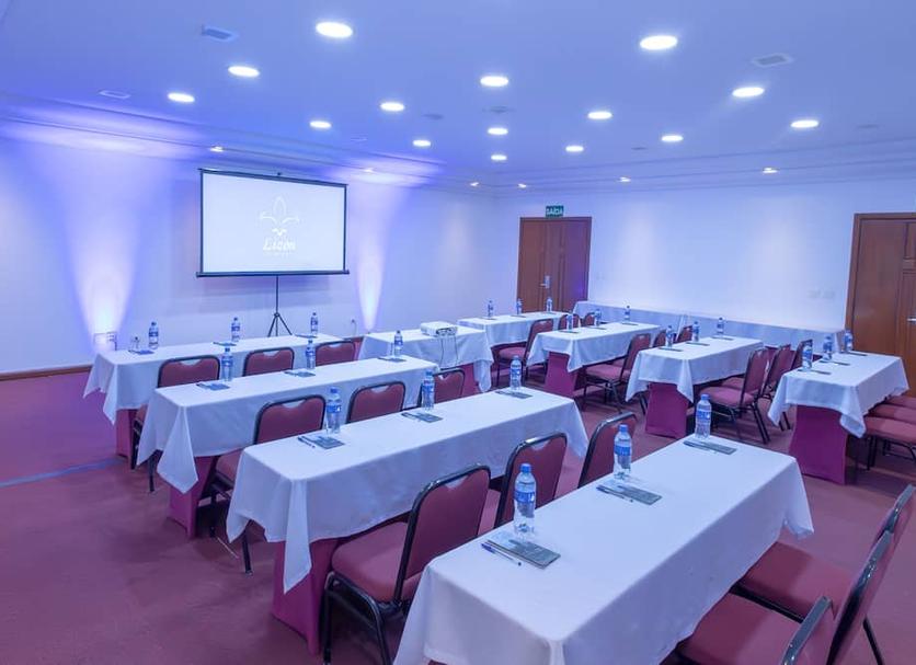Conference room Ảnh
