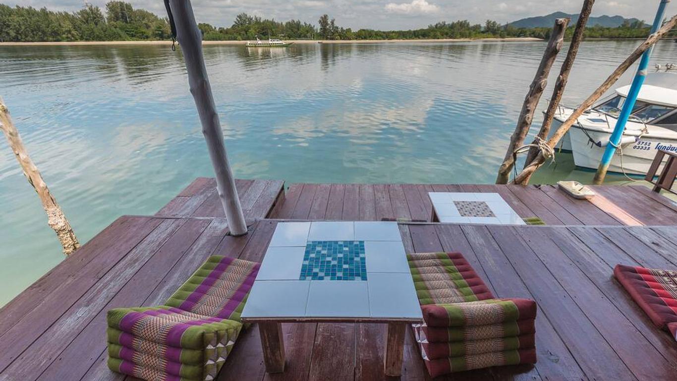 Sincere Guest House & Restaurant