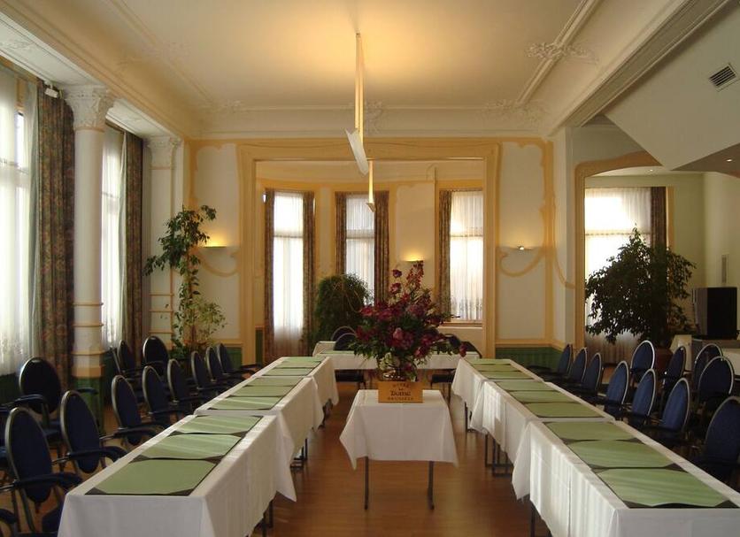 Conference room Ảnh
