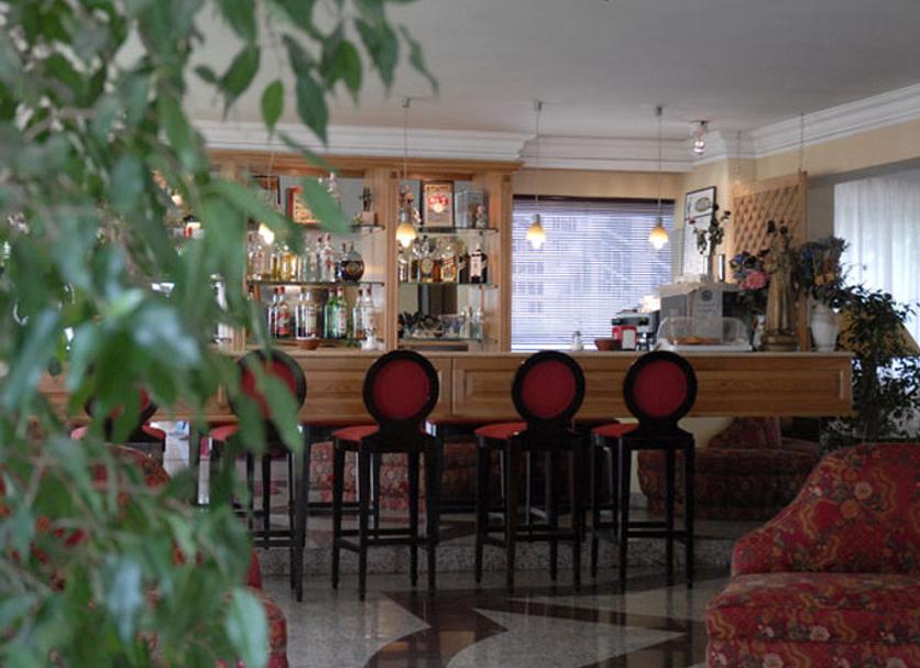 Bar Ảnh