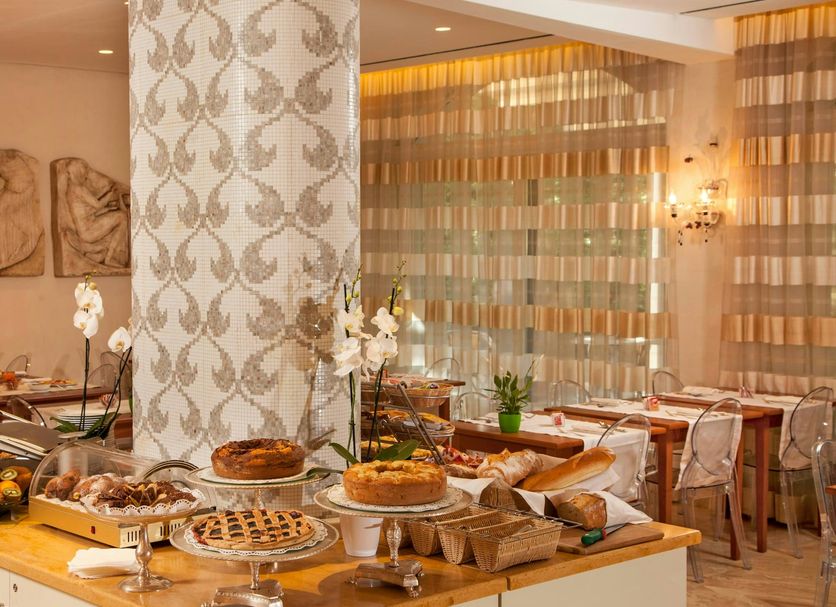 Buffet Ảnh