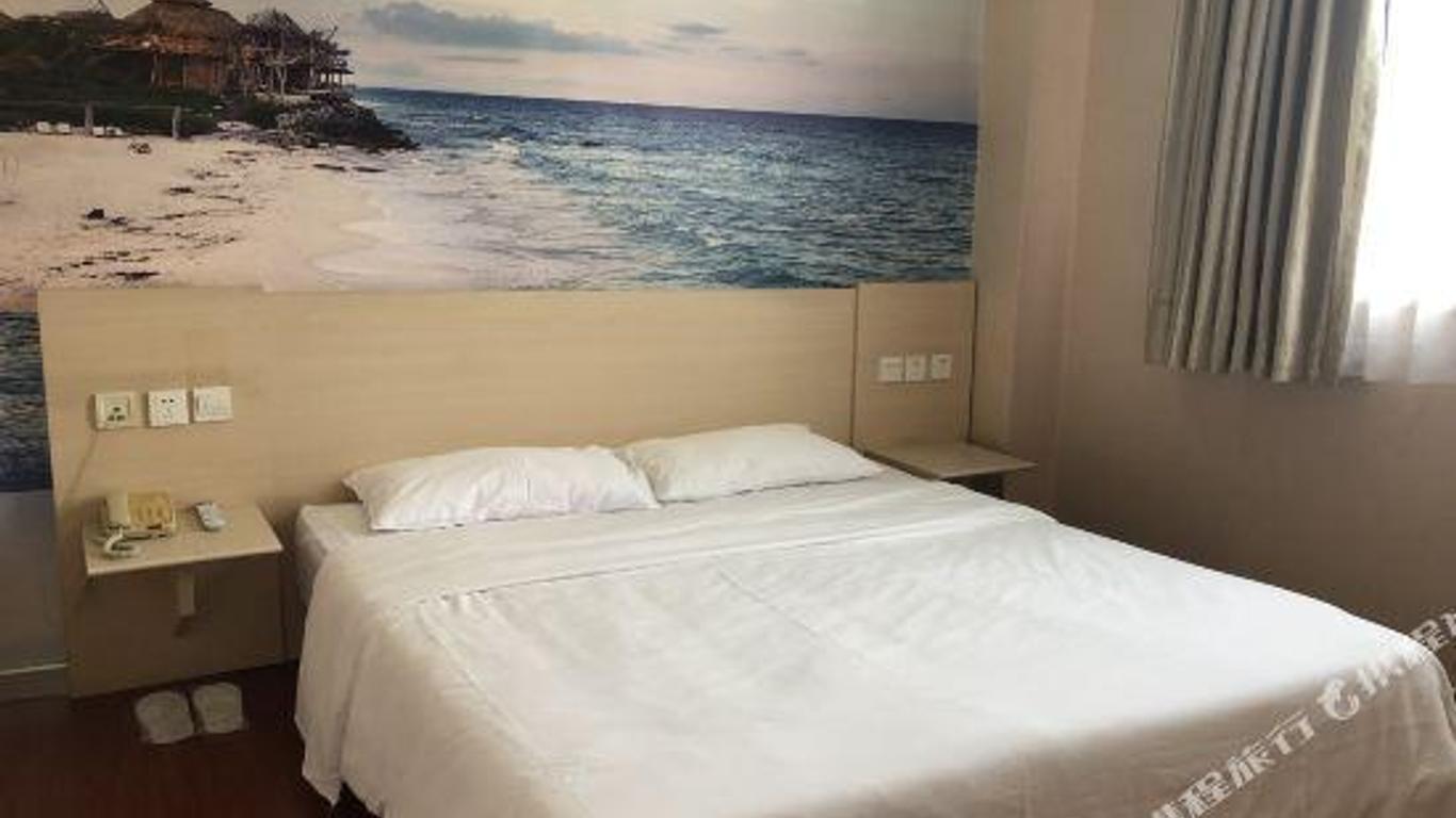 Tianhe Hotel (Shenzhen Bao'an Airport Fuwei Metro Station)