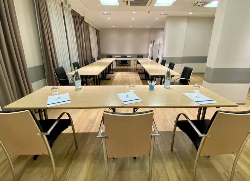 Conference room Ảnh