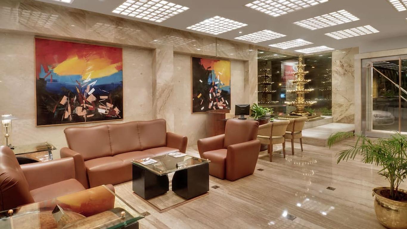Hotel Kohinoor Continental,Airport