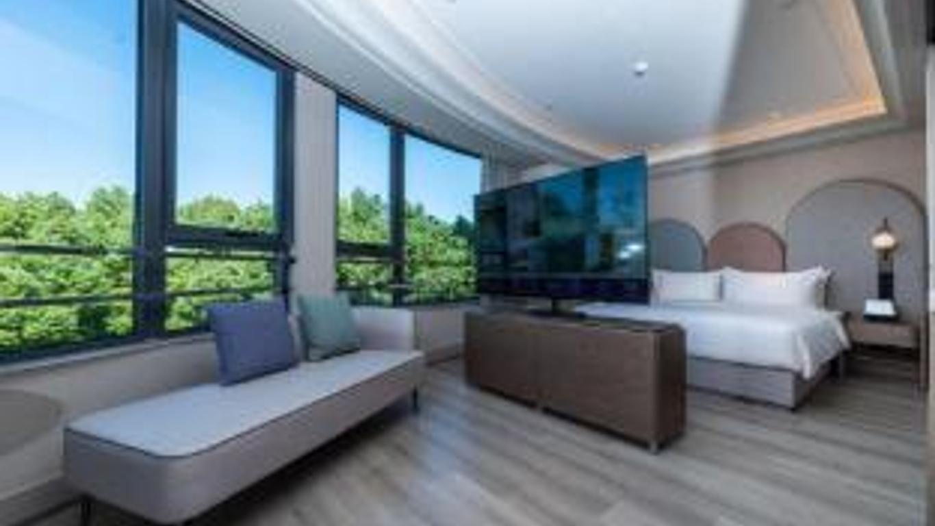 Mercure Nanjing Hongshan
