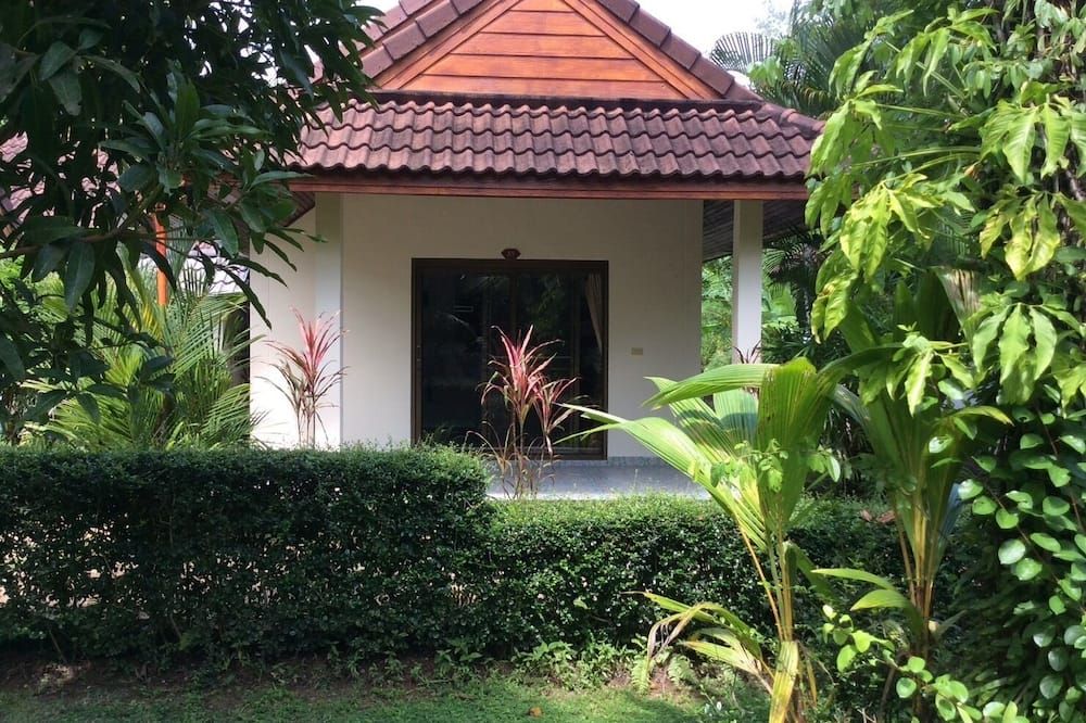 Cảnh ngoài trời