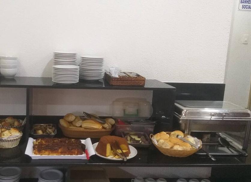 Buffet Ảnh