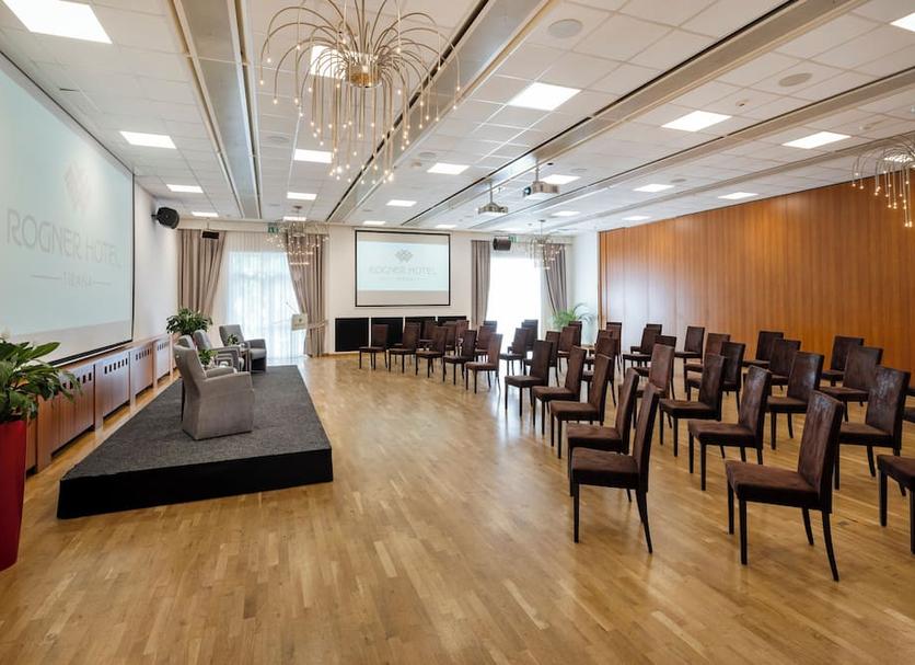 Conference room Ảnh