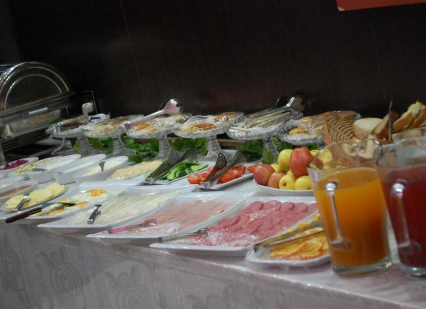 Buffet Ảnh