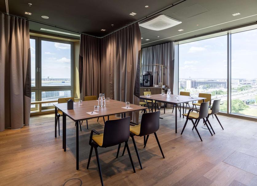 Conference room Ảnh