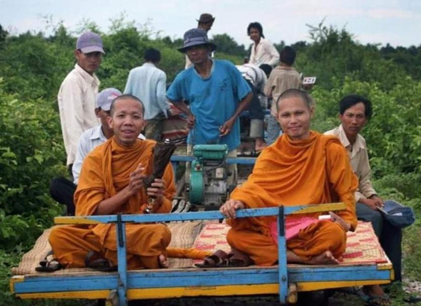 Khác Ảnh