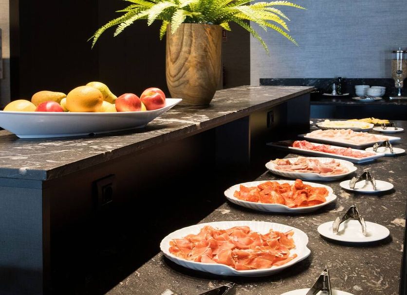 Buffet Ảnh