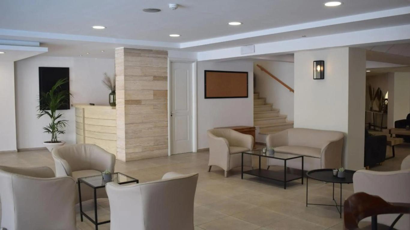 Majestic Hotel - Adults Only