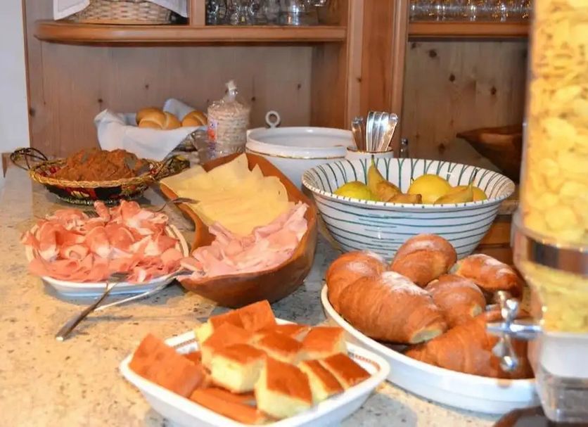 Buffet Ảnh