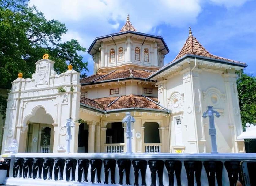 Khác Ảnh