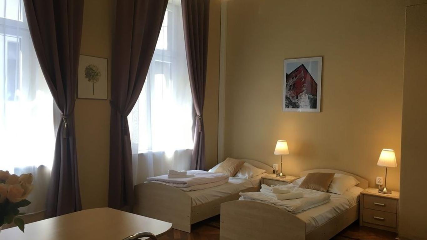 Aparthotel Maria