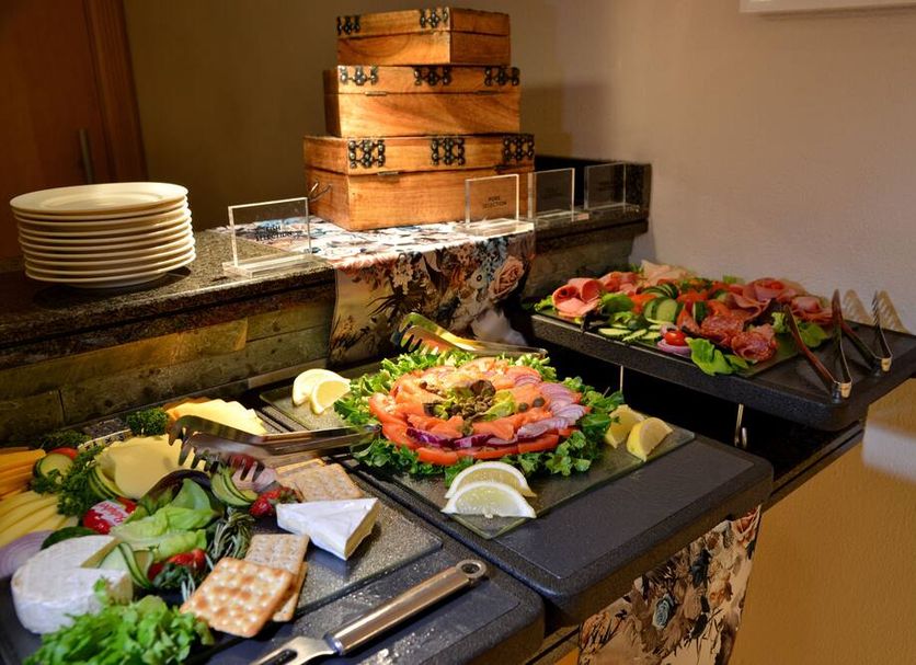 Buffet Ảnh