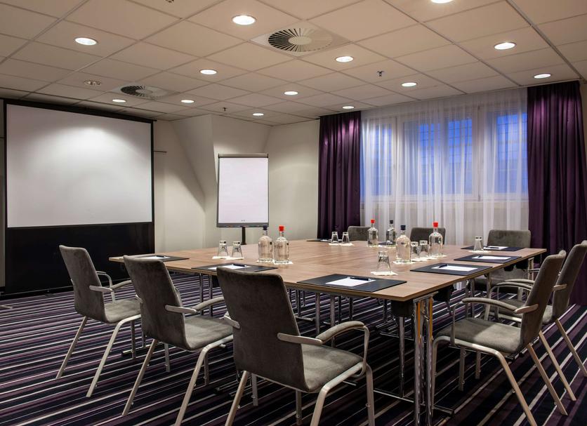 Conference room Ảnh