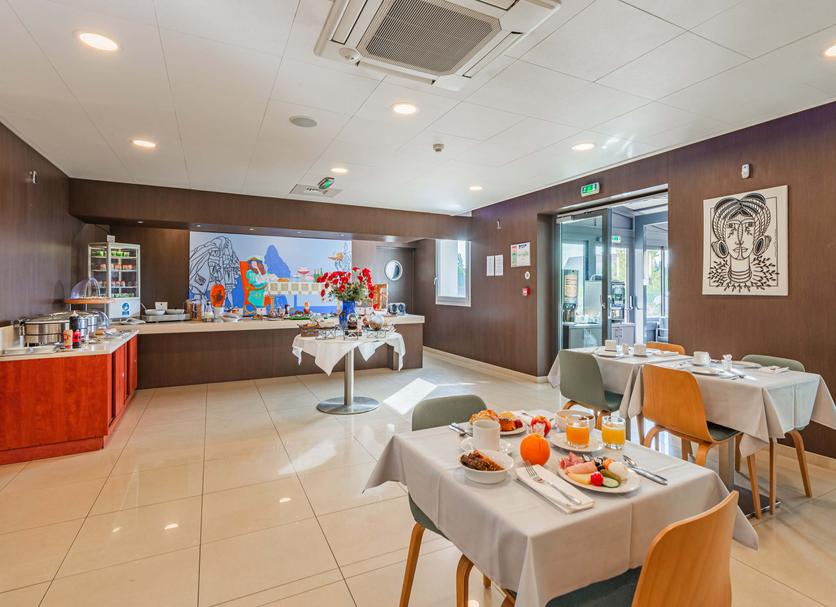 Buffet Ảnh