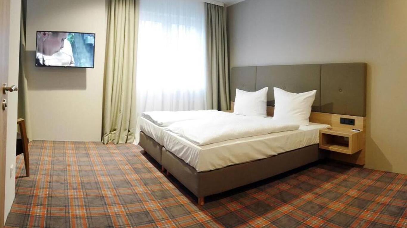 Hotel Alpha
