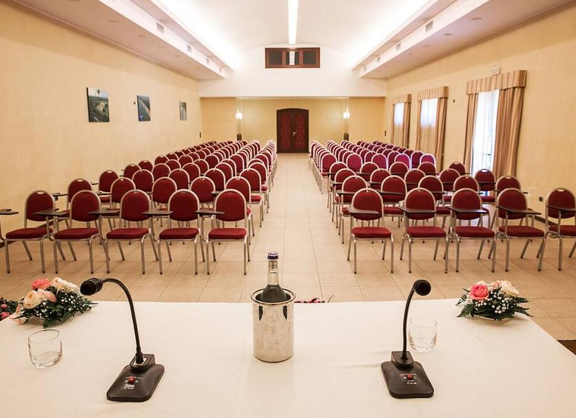 Conference room Ảnh