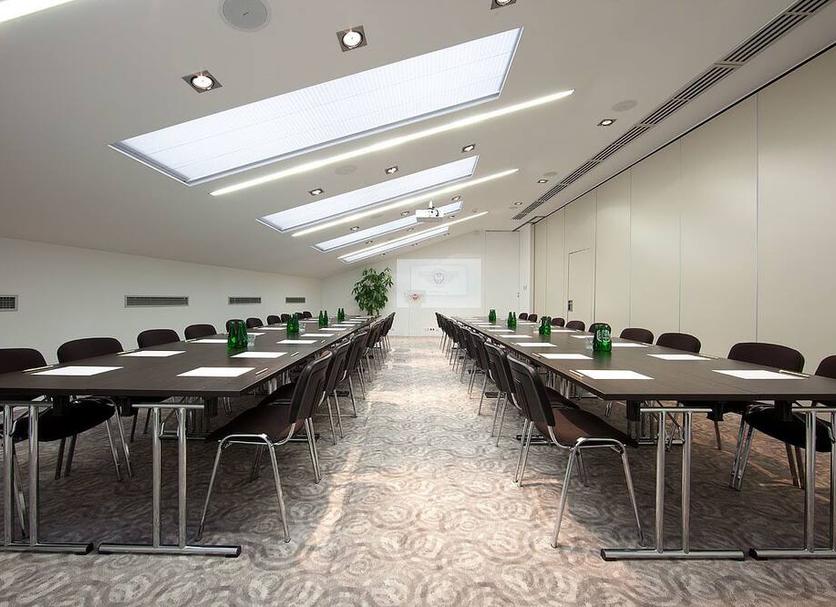 Conference room Ảnh