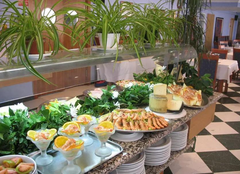 Buffet Ảnh