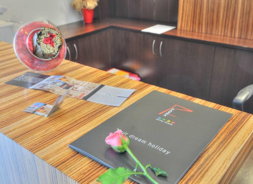 Khác Ảnh