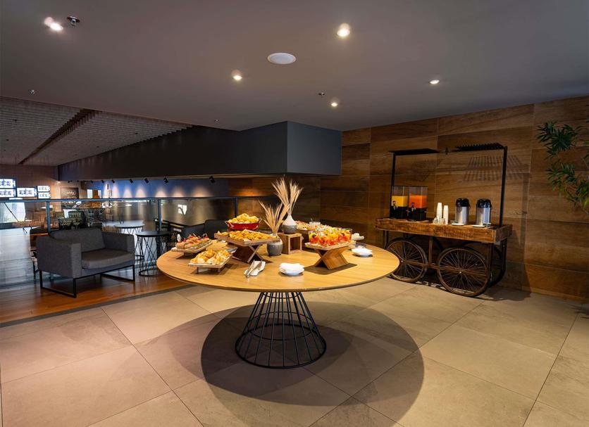 Buffet Ảnh
