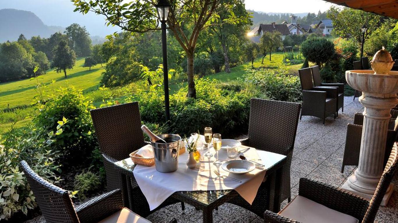 Nature Hotel Lukanc